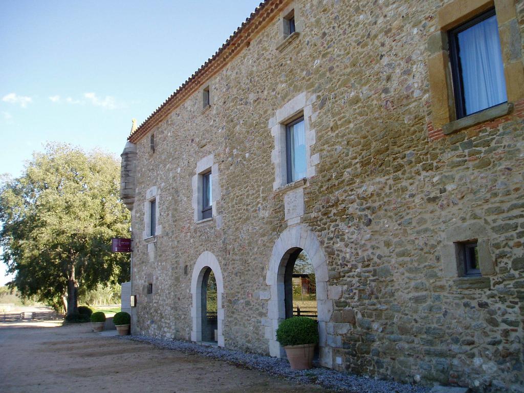 Отель Arcs De Monells - Adults Only Экстерьер фото